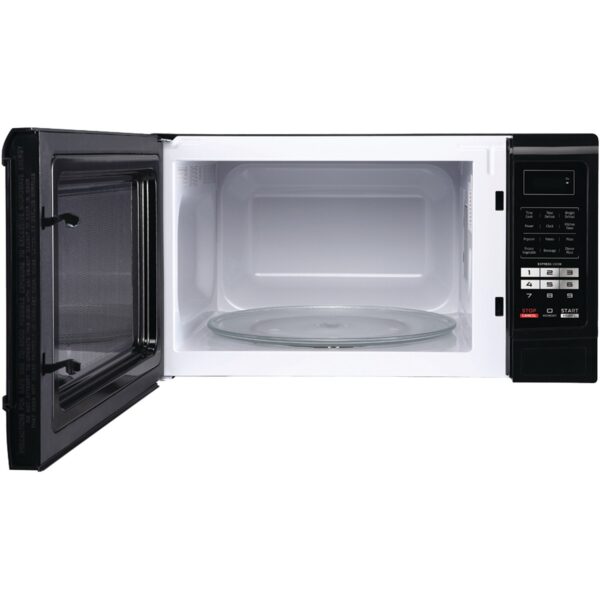 1.6 Cubic-Foot Countertop Microwave Magic Chef Quickly and easily prepare snacks or meals with the Magic Chef 1.6 Cu. Ft. Countertop Microwave, designed in classic white to work with any kitchen. This microwave offers 1,100 watts of power and 10 power levels, along with six 1-touch cook programs, to help you quickly and easily prepare a wide range of foods. For added convenience, the 3 auto defrost menus help select the proper defrosting time and power level to deliver the best results every time. Manufacturer Warranty Period: 1-year Product Dimensions (L x W x H, Weight): 17.9 x 21.8 x 12.8 in., 35.9 lbs. 1,100 watts Sleek control panel with digital display Auto cook menus for quick, 1-touch cooking convenience Convenient auto defrost modes by weight and time Ability to customize cooking with the choice of 10 power levels Push button easily opens door Multitask with ease using the kitchen timer Activate the built-in child safety lock for added peace of mind Product Dimensions (L x W x H, Weight): 17.9 x 21.8 x 12.8 in., 35.9 lbs.